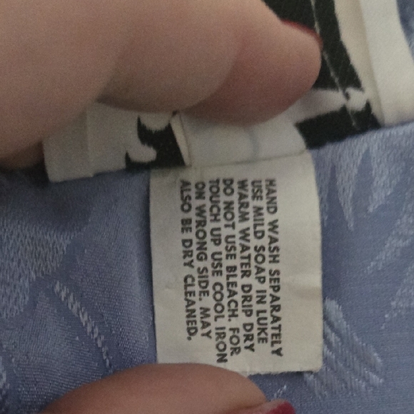 Kathy J Elegant Floral Skirt Suit - Picture 9 of 9